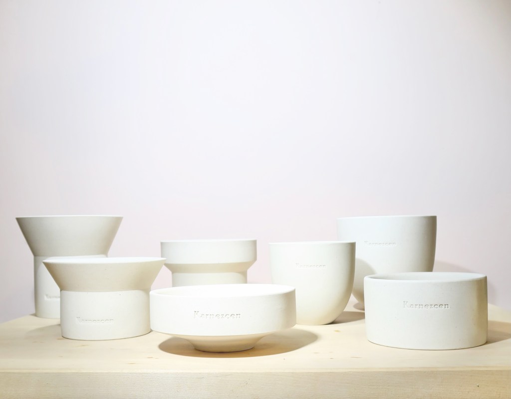 Tyltyl Low Sandy White Artisan Planters